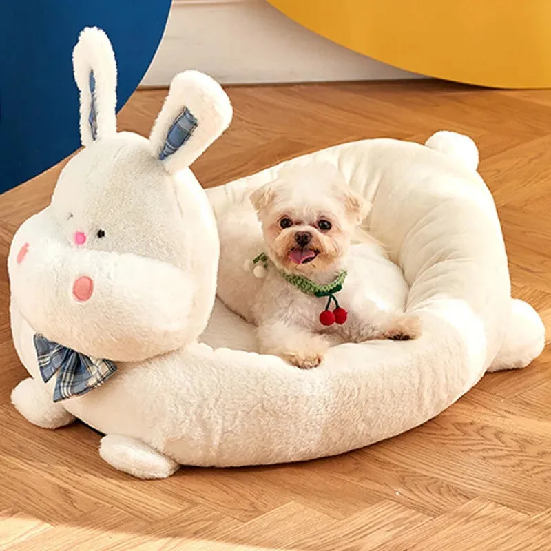 Kennel Autumn and Winter Warm Dog Bed - Small Dog Teddy Nest Mat, Christmas Cat Nest Sofa, Four Seasons Universal Pet Accessories