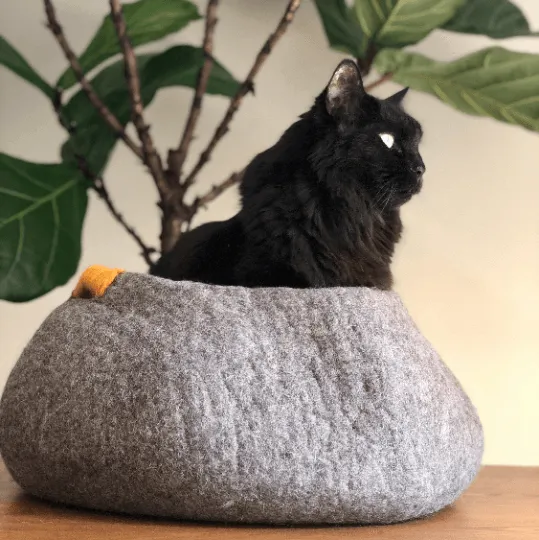 Large Wool Cat Basket | Cat Bed- Brown
