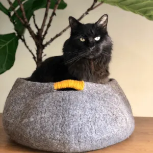 Large Wool Cat Basket | Cat Bed- Brown
