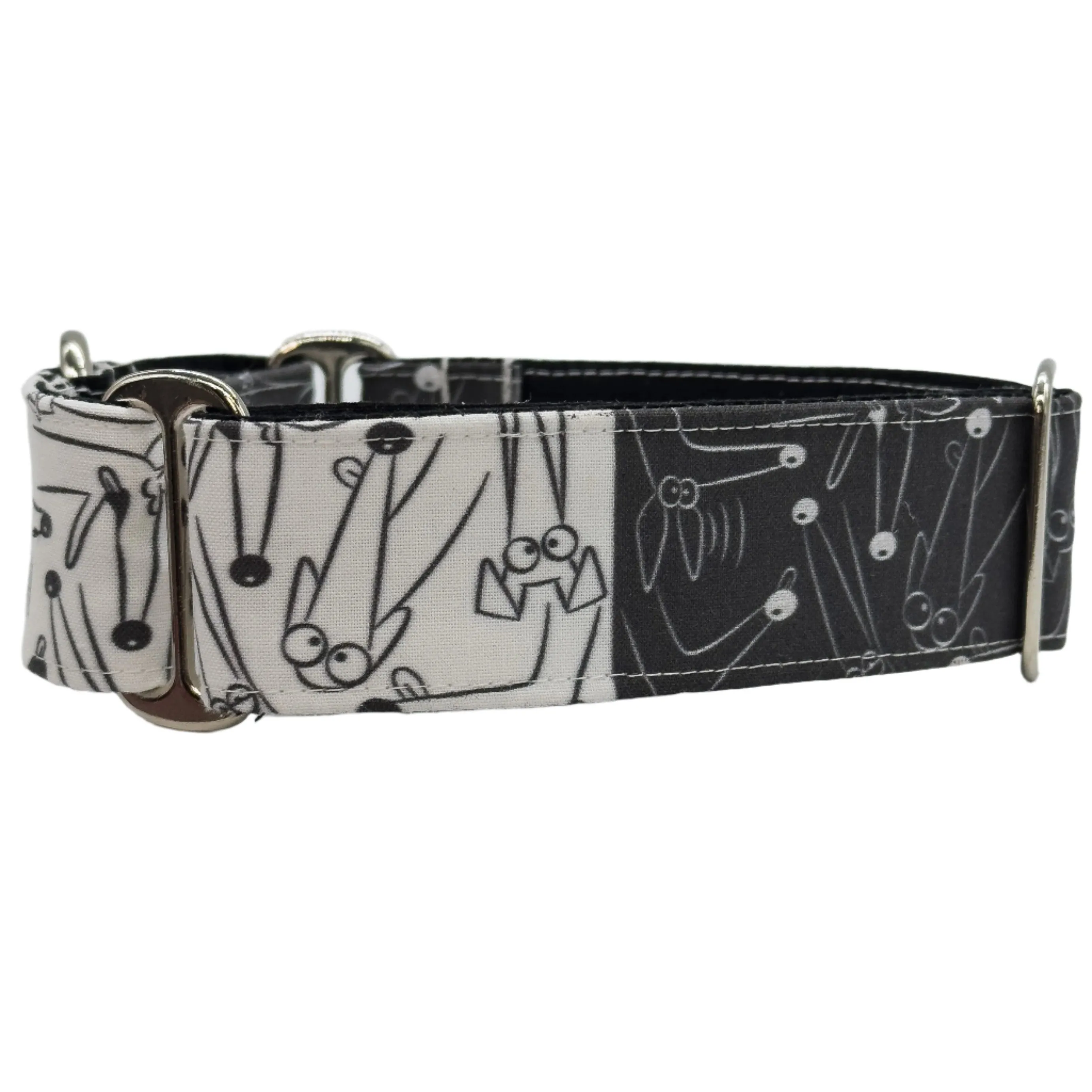 Martingale Collar - Magic's Monochrome Masterpiece